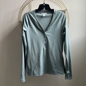 Athleta uptempo ribbed Henley top